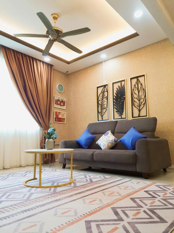 Klia Ehsan Residence Sepang Nilai Greenery 8 Pax Air-Con Kültér fotó