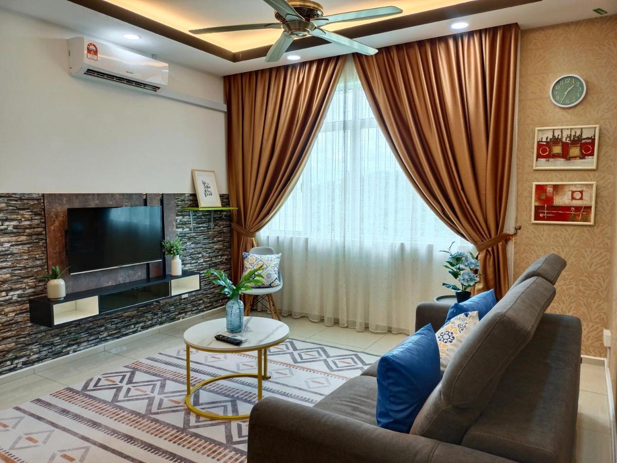 Klia Ehsan Residence Sepang Nilai Greenery 8 Pax Air-Con Kültér fotó