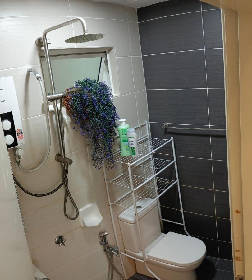 Klia Ehsan Residence Sepang Nilai Greenery 8 Pax Air-Con Kültér fotó