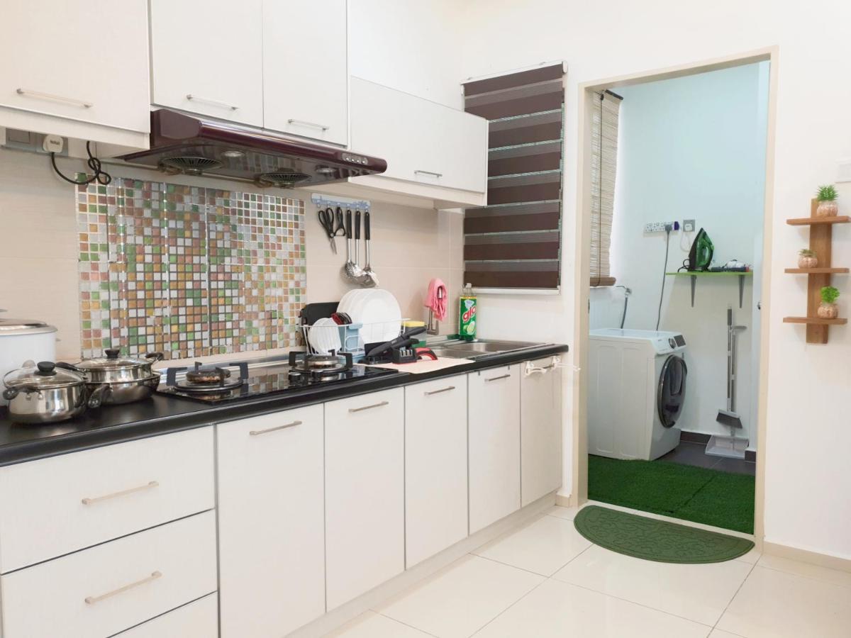 Klia Ehsan Residence Sepang Nilai Greenery 8 Pax Air-Con Kültér fotó