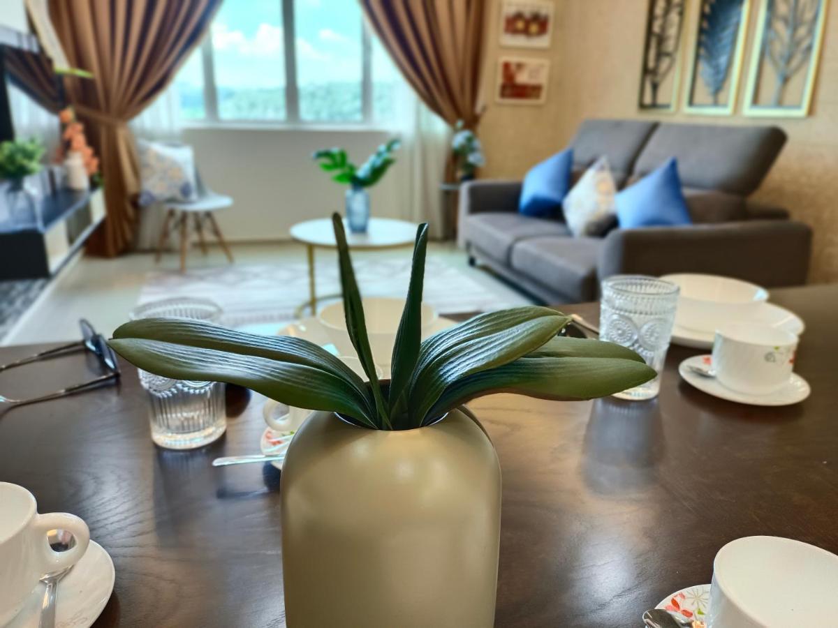 Klia Ehsan Residence Sepang Nilai Greenery 8 Pax Air-Con Kültér fotó
