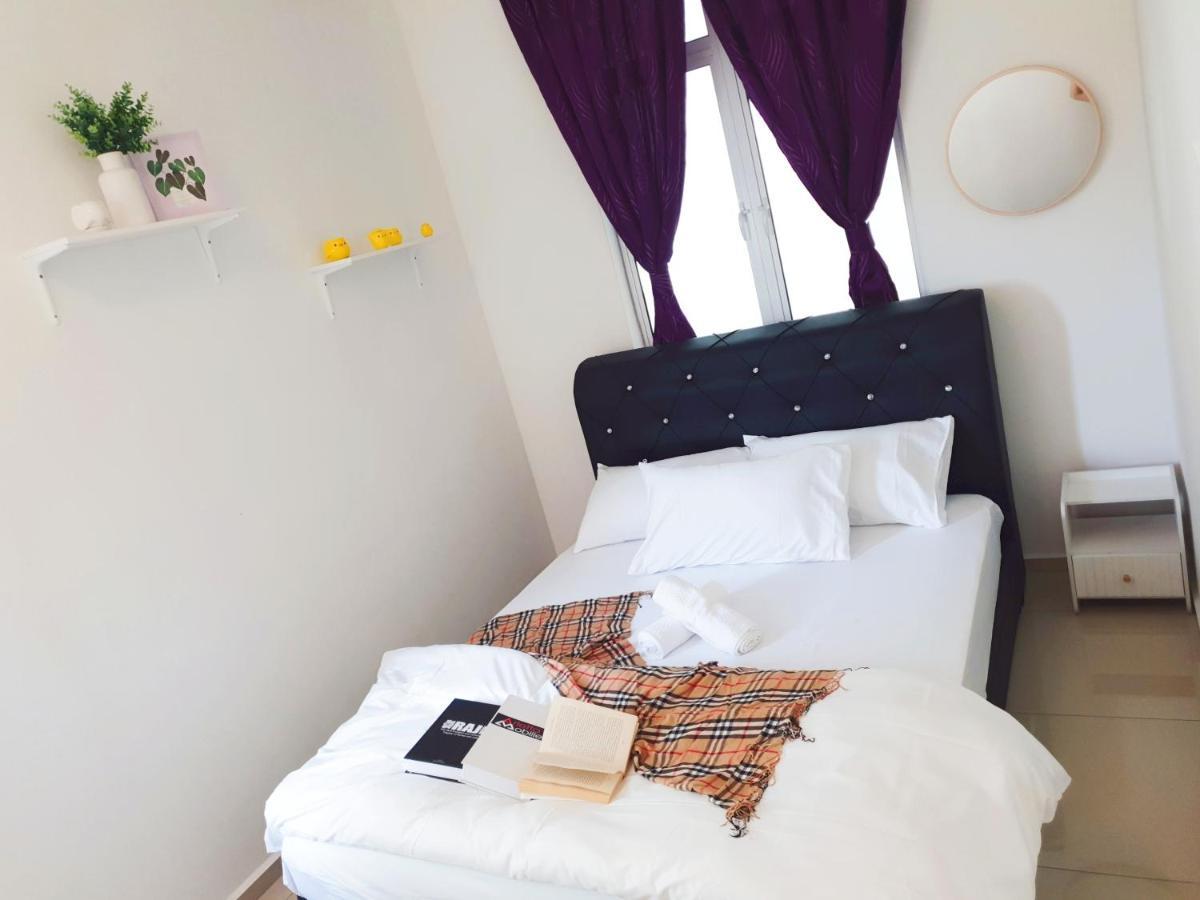 Klia Ehsan Residence Sepang Nilai Greenery 8 Pax Air-Con Kültér fotó