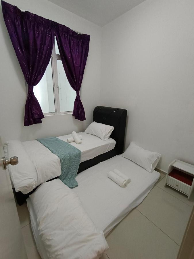 Klia Ehsan Residence Sepang Nilai Greenery 8 Pax Air-Con Kültér fotó