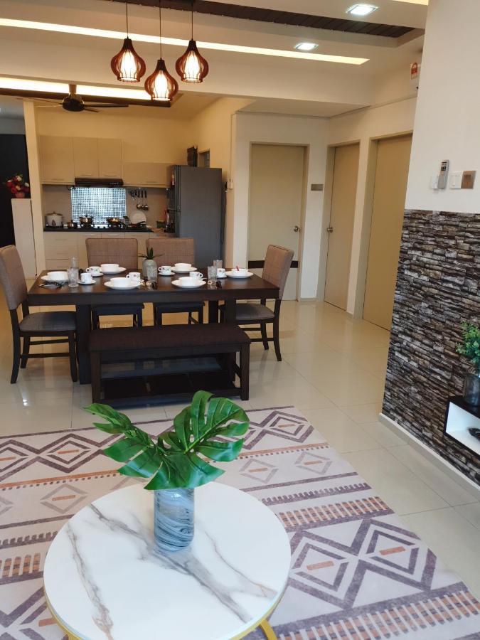 Klia Ehsan Residence Sepang Nilai Greenery 8 Pax Air-Con Kültér fotó