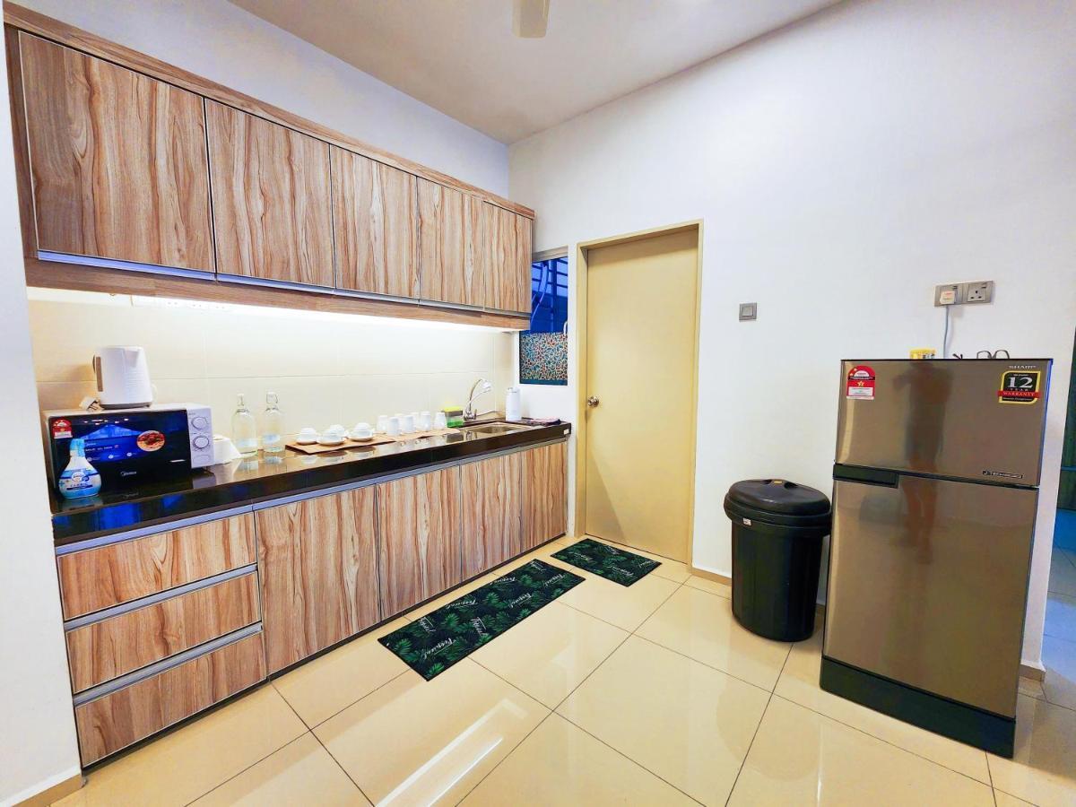 Klia Ehsan Residence Sepang Nilai Greenery 8 Pax Air-Con Kültér fotó